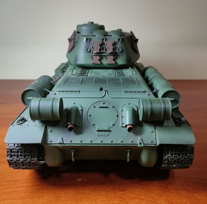 Радиоуправляемый танк Т-34-85