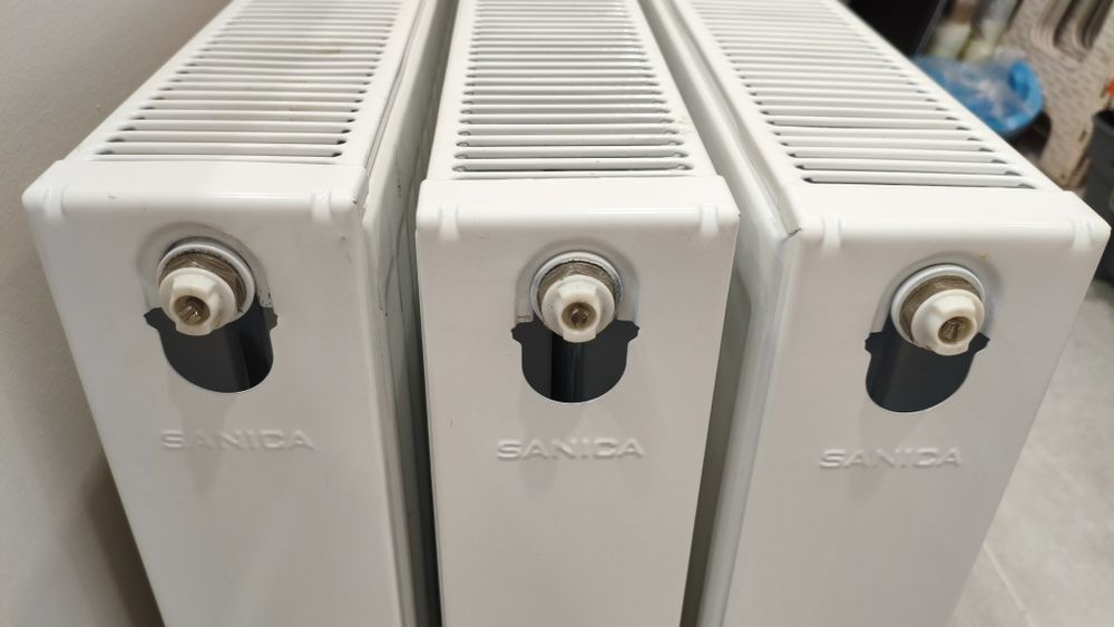 Панельный радиатор (батареи) б/у