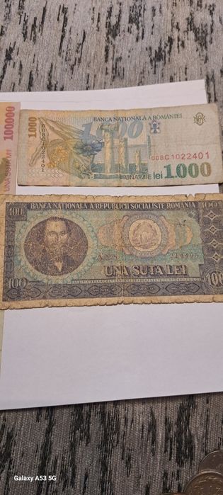 Bani vechi gasiti întro casa veche ..