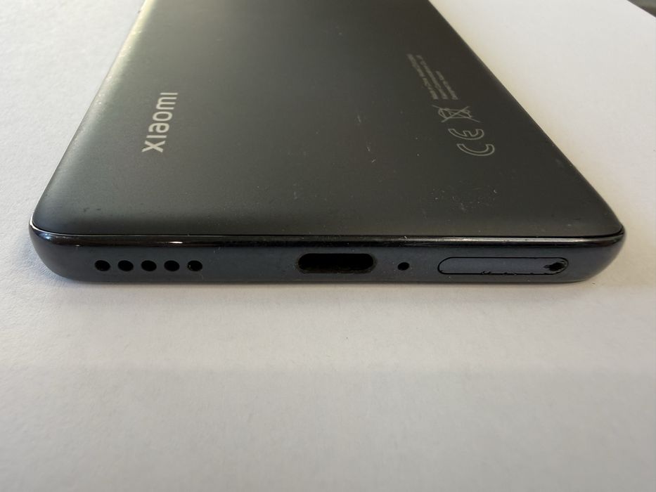 Xiaomi 13 lite 256gb Перфектен!