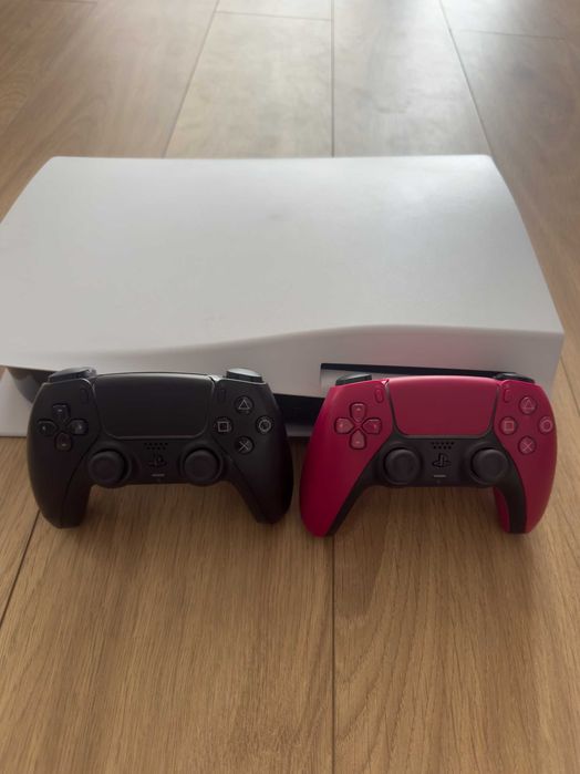 Consola Playstation 5 Disk Edition cu 2 controllere