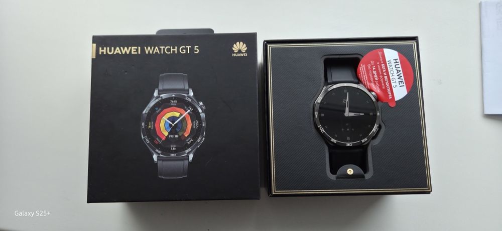 Продам часы наручные HUAWEI