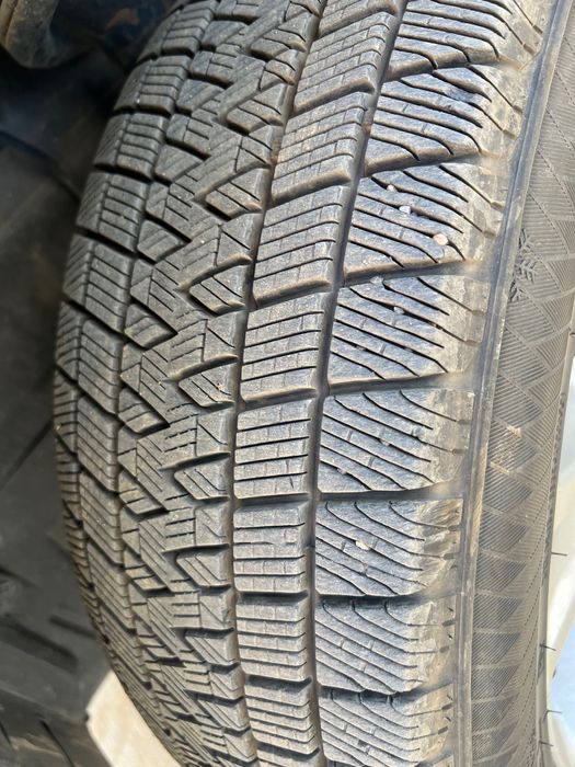 Зимни гуми 225/55/18 Gripmax