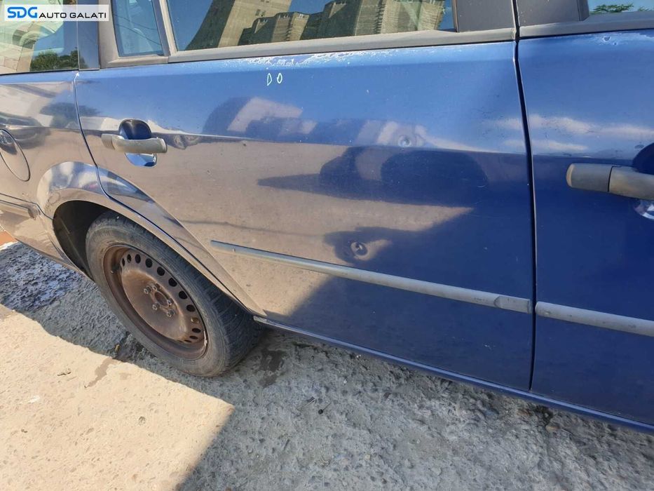 Usa Usi Portiera Portiere Dreapta Spate Dezechipata cu Defecte Ford Mondeo MK 3 Break Turnier 2001 - 2007 Culoare D0