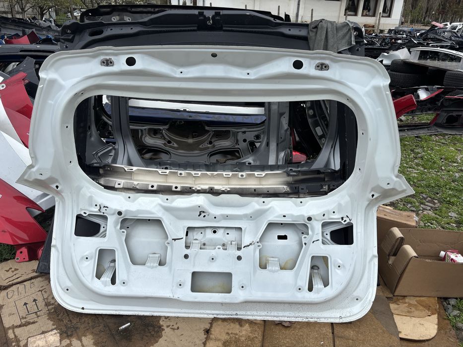 Капак/Багажник/Задна врата Suzuki SX4 S-Cross