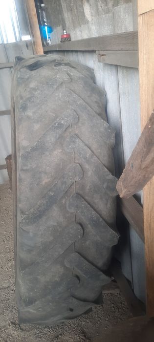 Продам шины 15.5.38