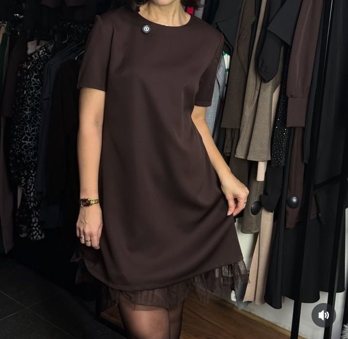 Продам чёрное платье