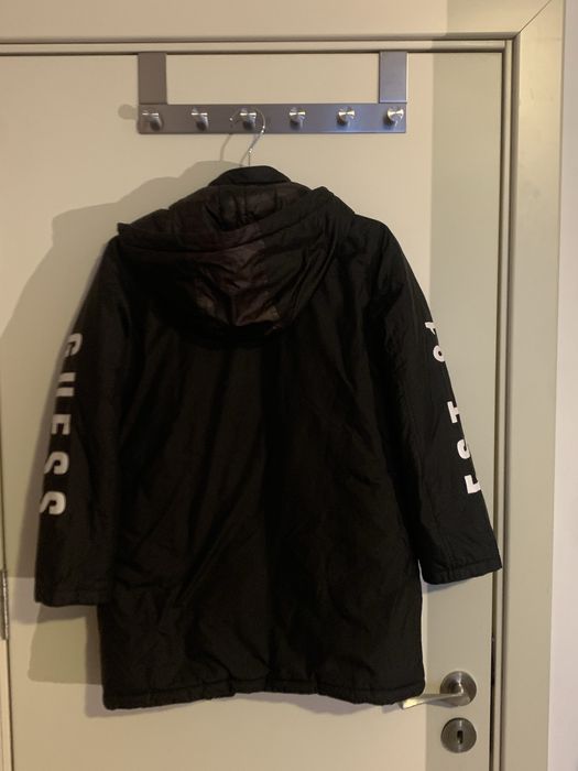 Яке на “Guess” Парка