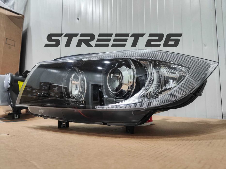 Faruri BMW Seria 3 E90 E91 (2005-2011) Angel Eyes LED Negru