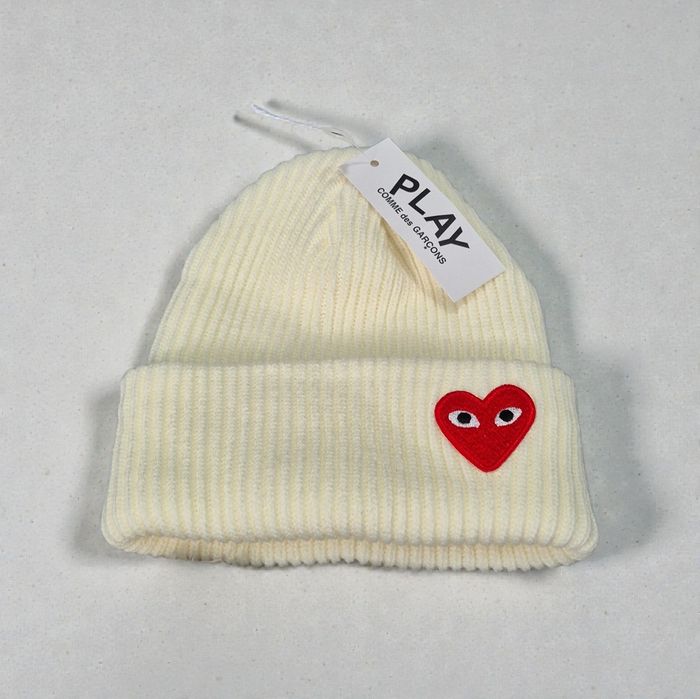 Caciula Comme des Garcons alba