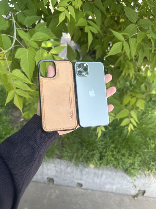 Продам Телефон Айфон 11 Pro 256 Gb