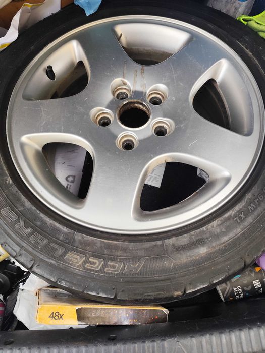 5 Jante Aliaj Audi R16 cu cauciucuri 205/55 R16