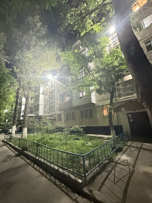 1 комн. 3эт. Не угл. 2мкр. 22дом