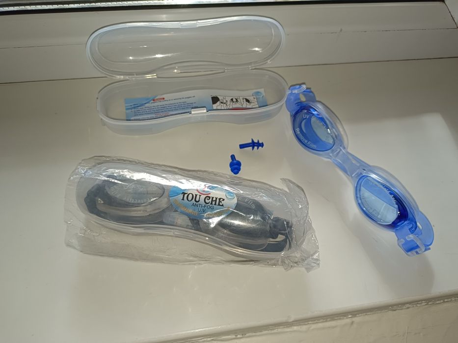 Очки для плавания