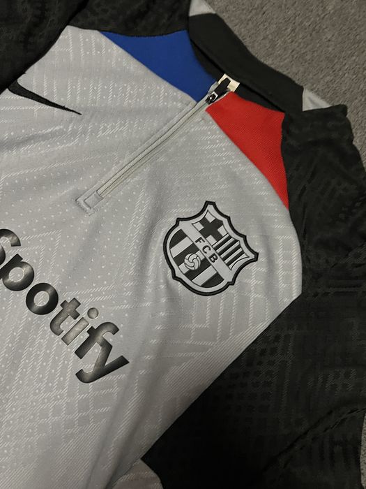 tracksuit barcelona