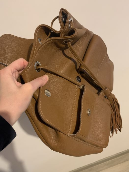 Rucsac Laura Maxim, piele, maro, purtat de doua ori
