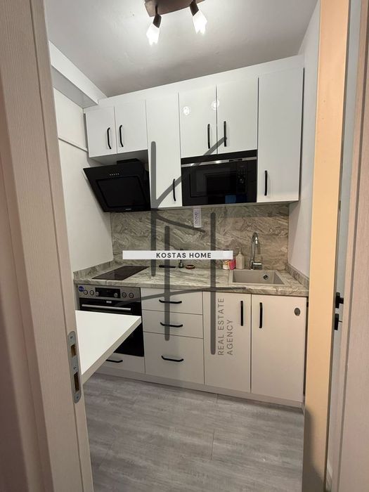 Продава се Тристаен апартамент в Варна, Левски - 79 кв.м за 2450 €/кв.м - Снимка #1