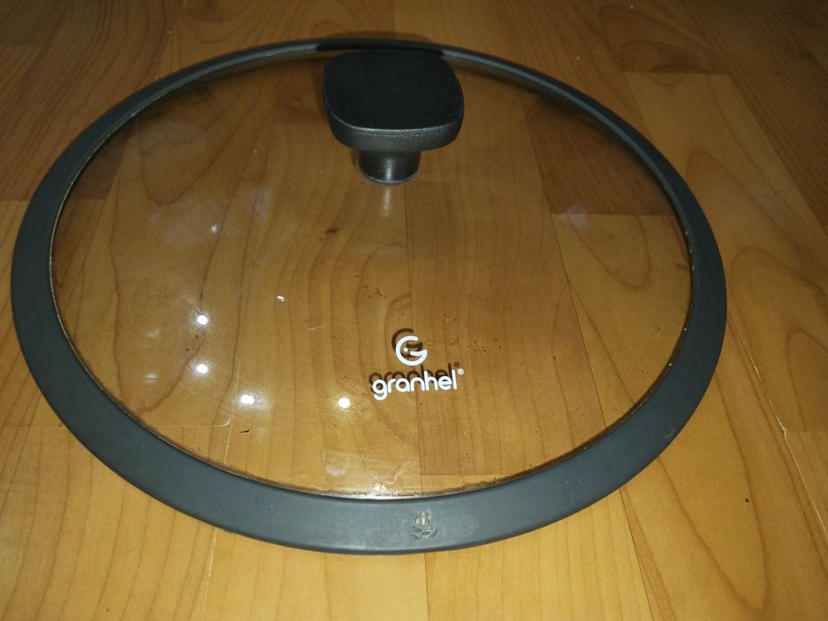 Крышка стеклянная d28 см