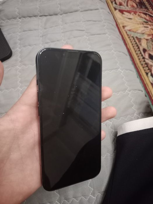 iPhone 13.   128гб