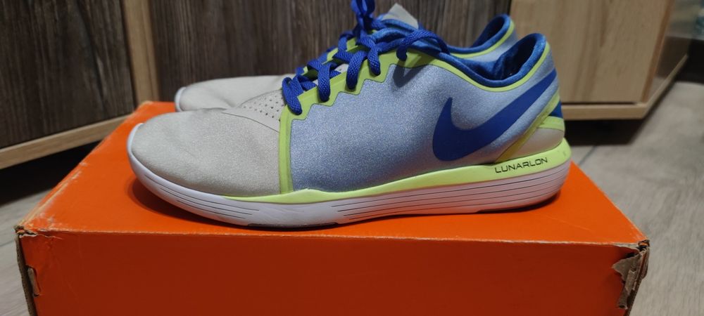 Кроссовки Nike оригинал