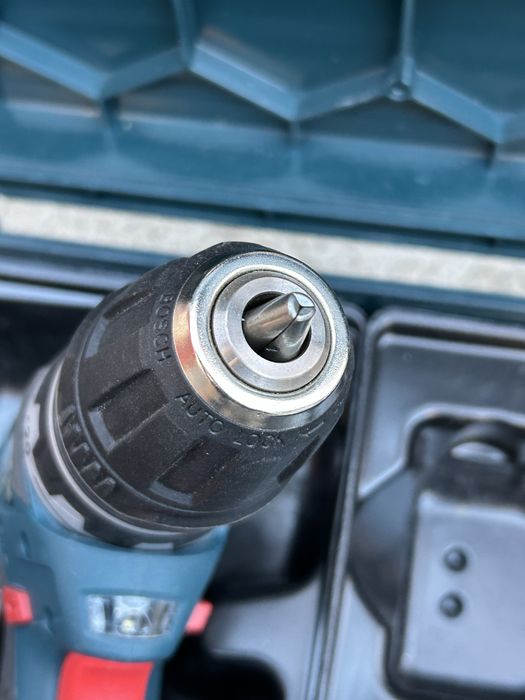 Bormasina Bosch Gsr 12v-35FC Noua brushless valiza , 2Acumulatori