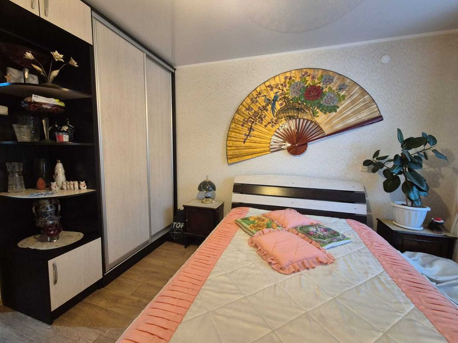 Продам 3 комнатную квартиру