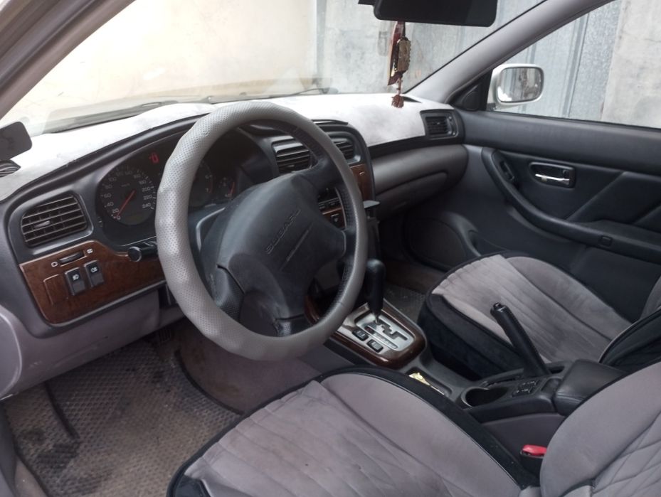 Продам Субару легаси универсал