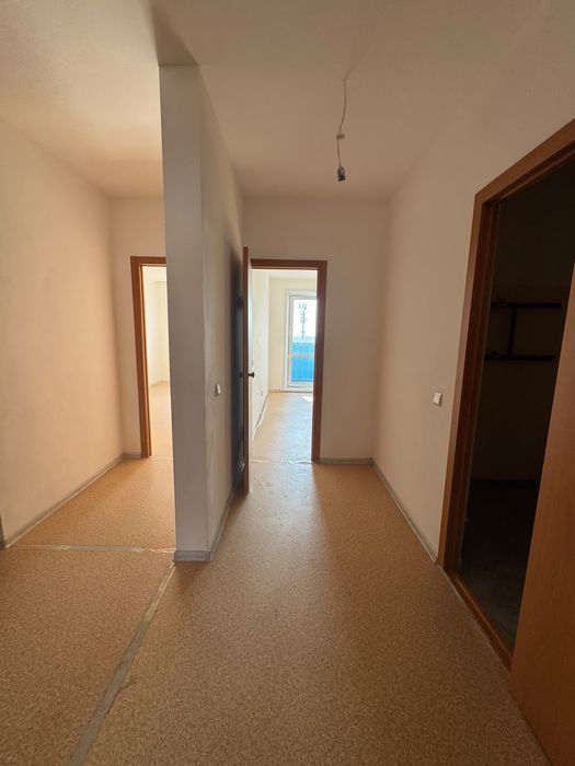 Срочно!!!Продам 3х ком кварт новостройку