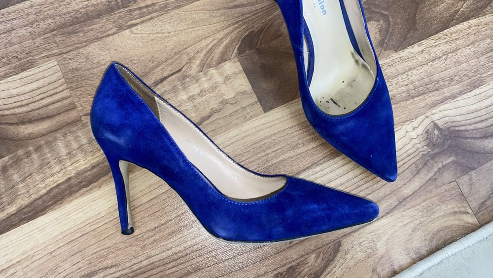 Синие лодочки