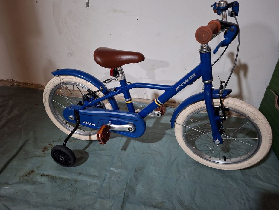 Vând biciclete de 16 BTWIN preț 520ron