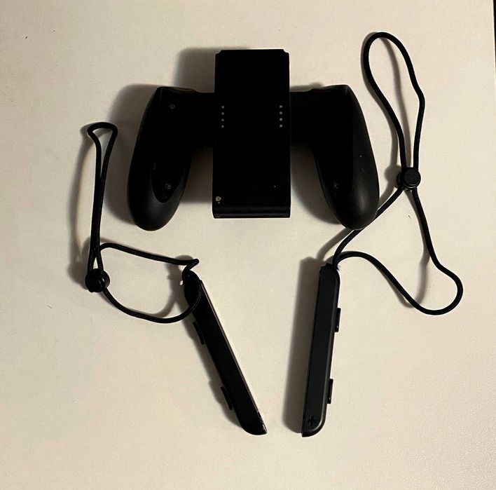 NINTENDO SWITCH - grey joy cons + 9 jocuri + accesorii