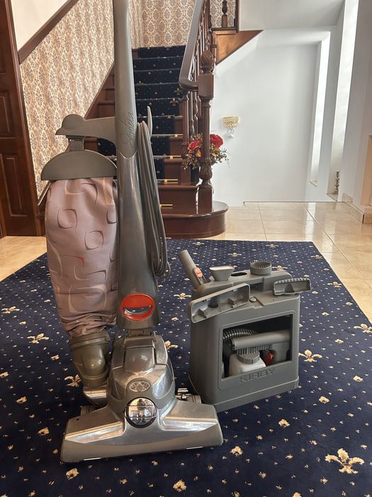 Aspirator Kirby original 10/10 + accesorii preț nou 2000€