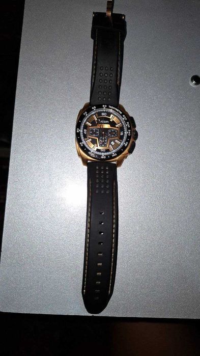 Продаются часы БУ