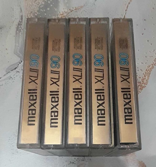 Аудио касети Maxell XLII - 90мин - хром