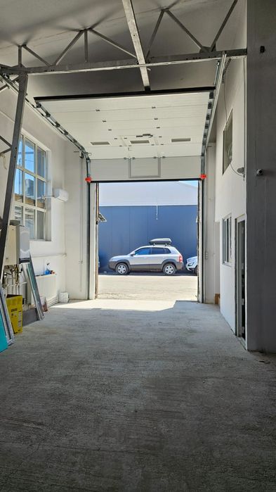 Uși de garaj automate