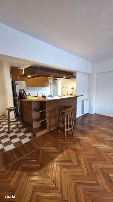 Apartament 3 camere de închiriat | Centrală proprie | 98 mp