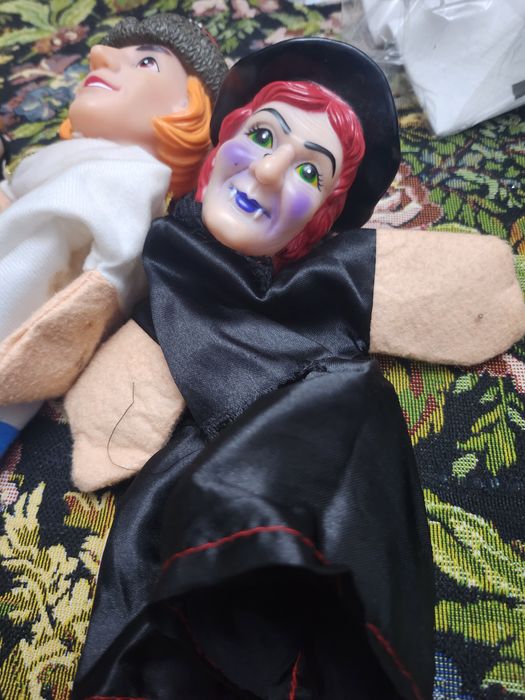 Lot marionete in stare buna