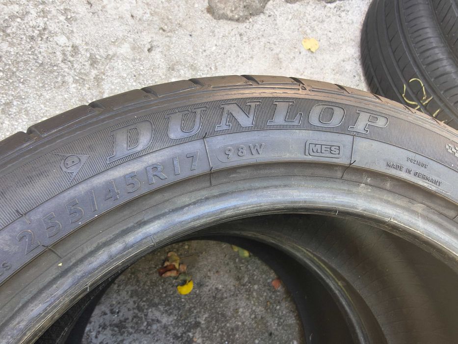 255/45/17 2бр.Dunlop Летни гуми RSC