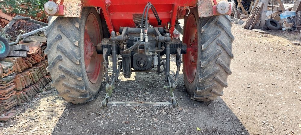 Vand Tractorul U 650