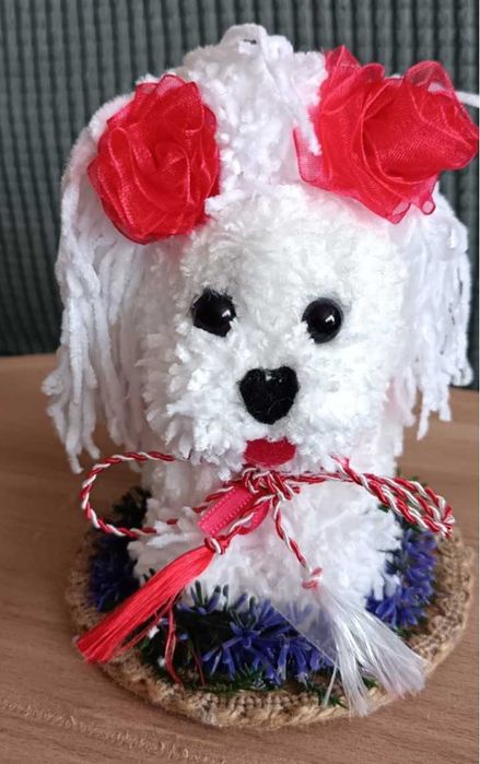 Мартеници за декорация–ръчна изработка