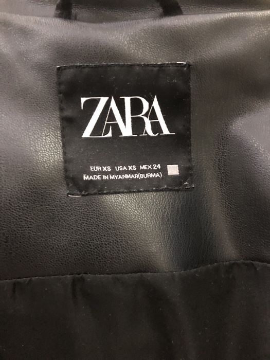 Пуховик из премиум экокожи Zara
