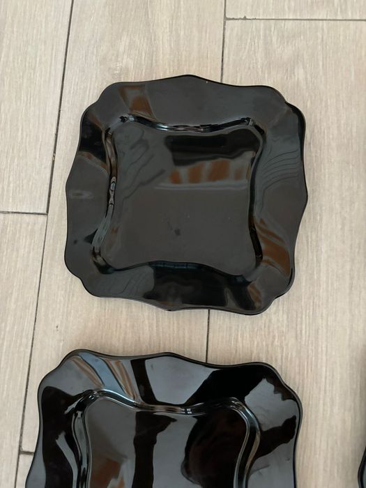 Продаются тарелки