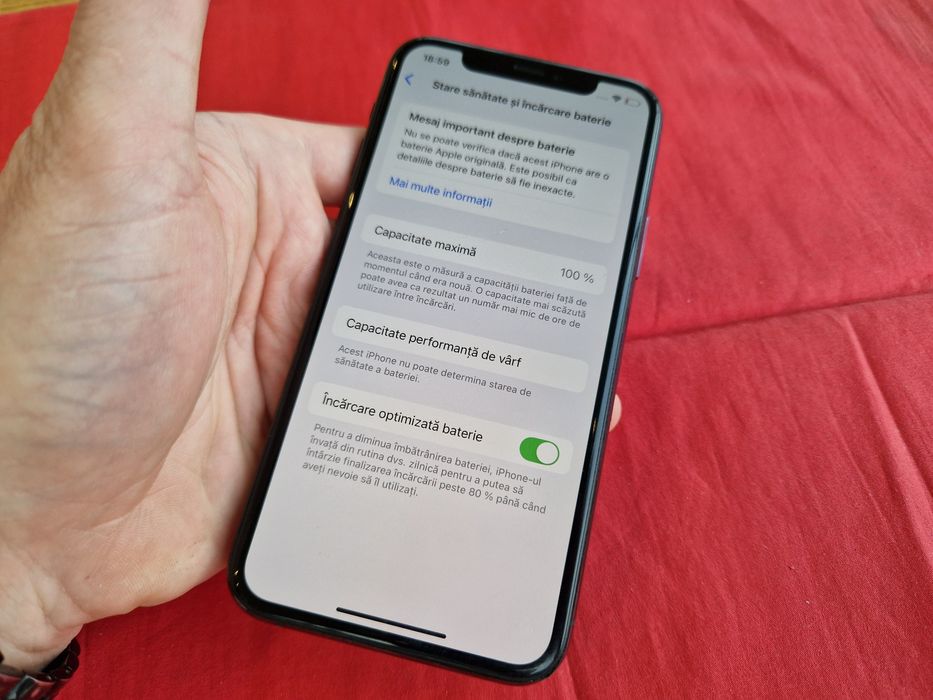 -Iphone 11Pro, 64Gb, 4Ram, Black bat: 100% stare foarte buna poze real