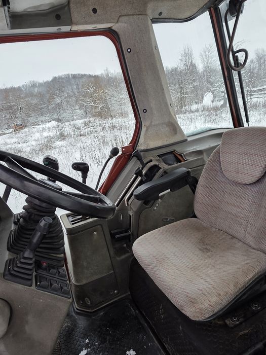 Tractor Fiat F 100 cu incarcator frontal