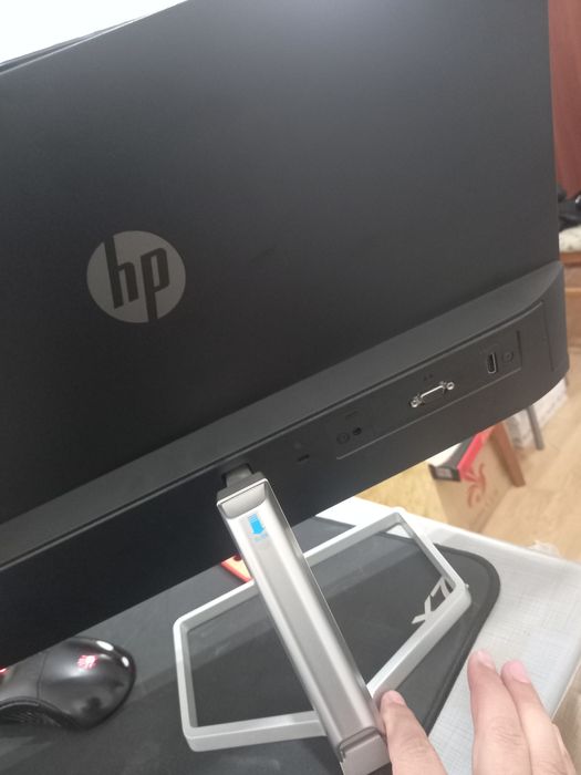 Монитор HP 21.5 silver