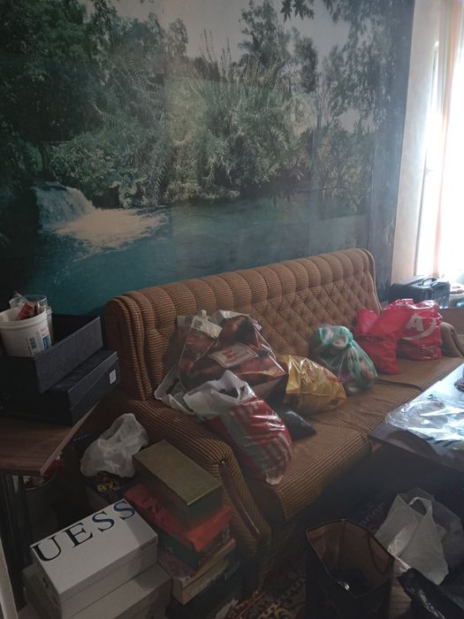 Продавам тристаен апартамент