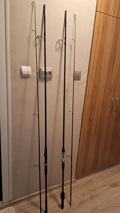 Въдици, макари шаранджийски принадлежности.