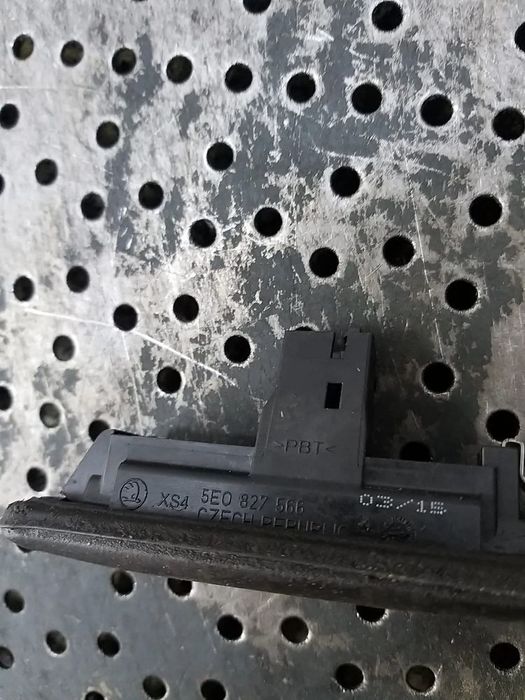 Switch maner haion skoda fabia 3 5e0827566