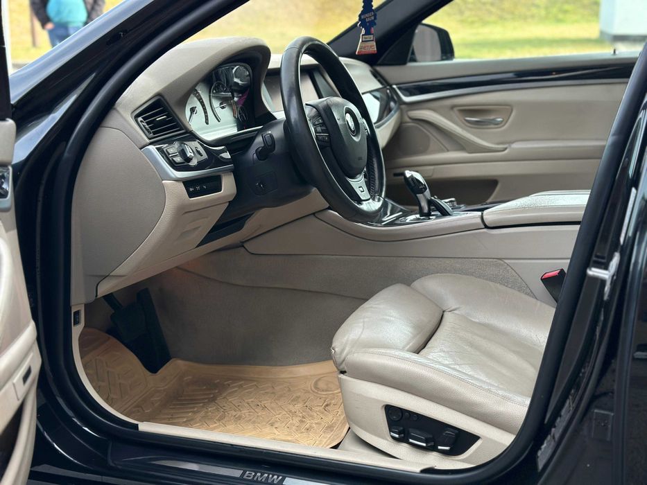 BMW Seria 5/ F10/525d