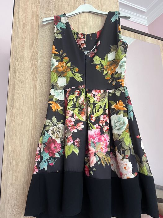 Къса лятна рокля